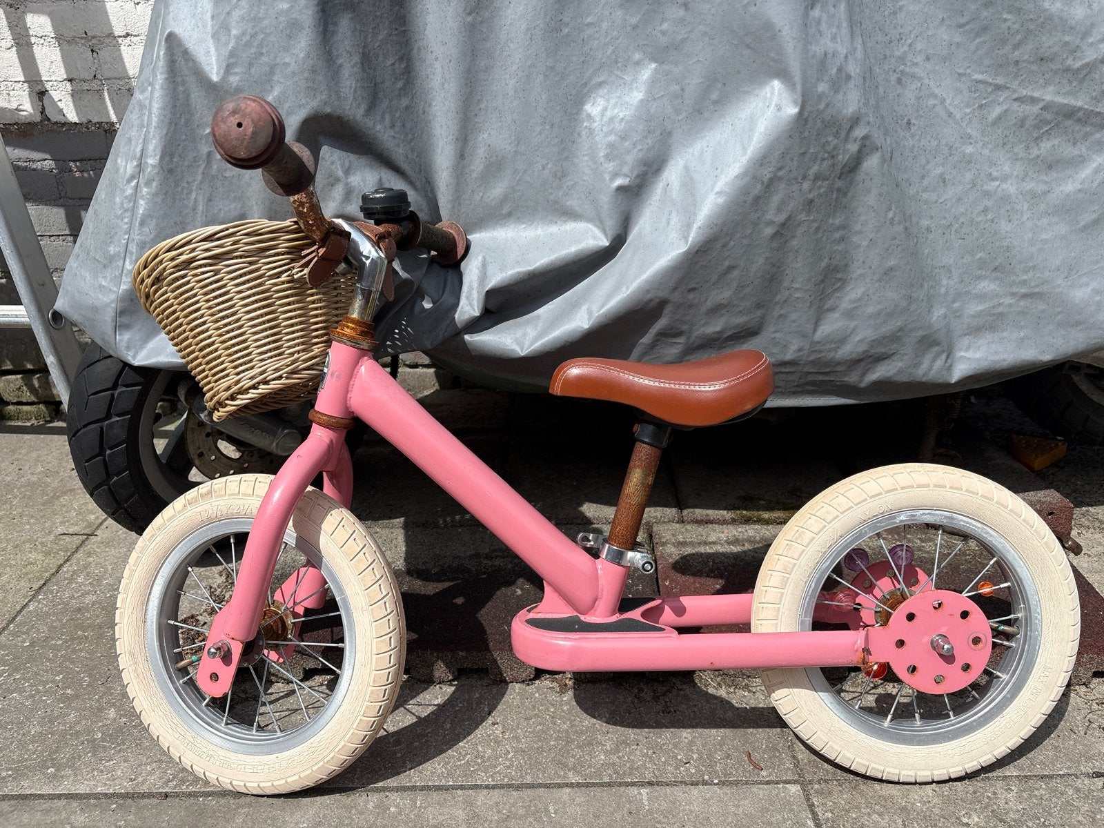 Try bike loopfiets, Fietsen en Brommers, Fietsen | Kinderfietsjes, Ophalen, Gebruikt, Minder dan 16 inch, Zijwieltjes