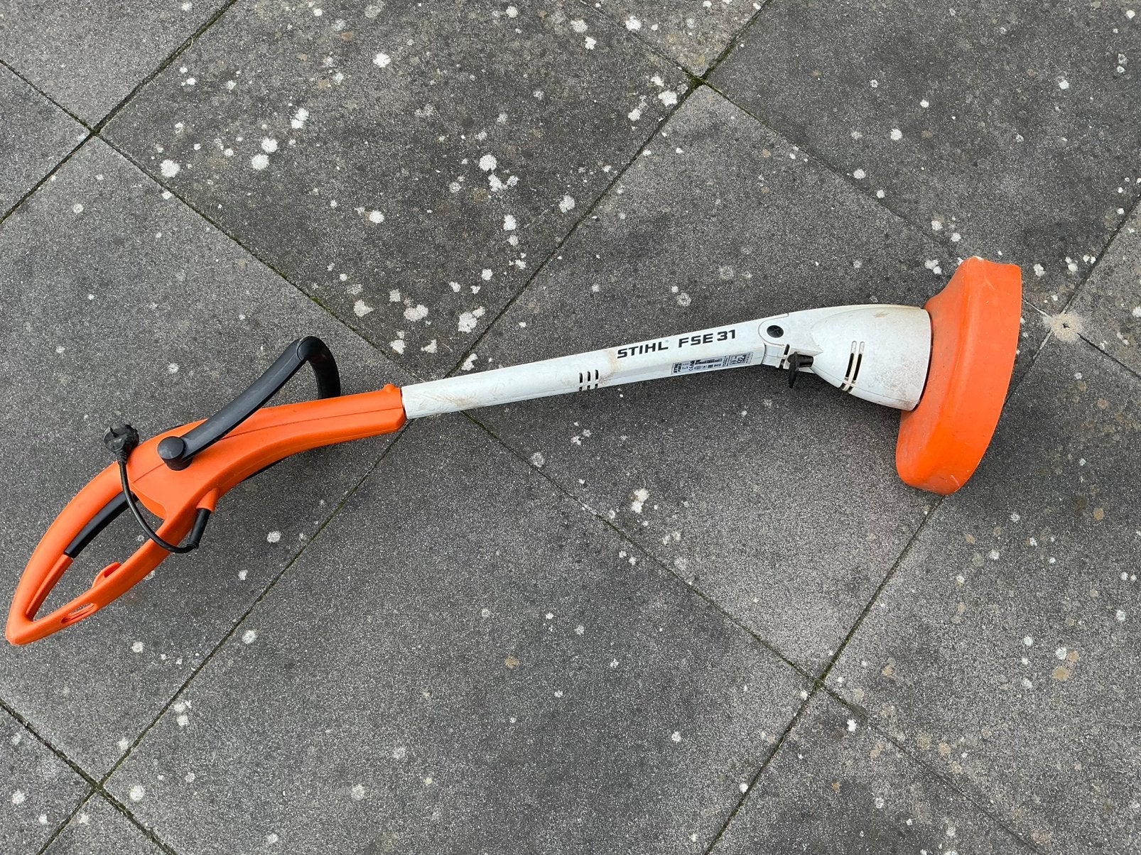 Stihl FSE 31 elektrische grastrimmer, Ophalen, Gebruikt, 30 tot 50 cm, Elektrisch