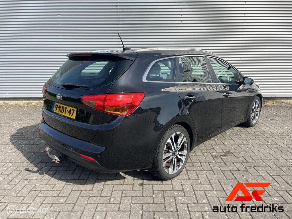 Kia cee'd Sportswagon 1.6 GDI Business Pack | Trekhaak | Cli, Auto's, Voorwielaandrijving, Euro 5, 135 pk, Gebruikt