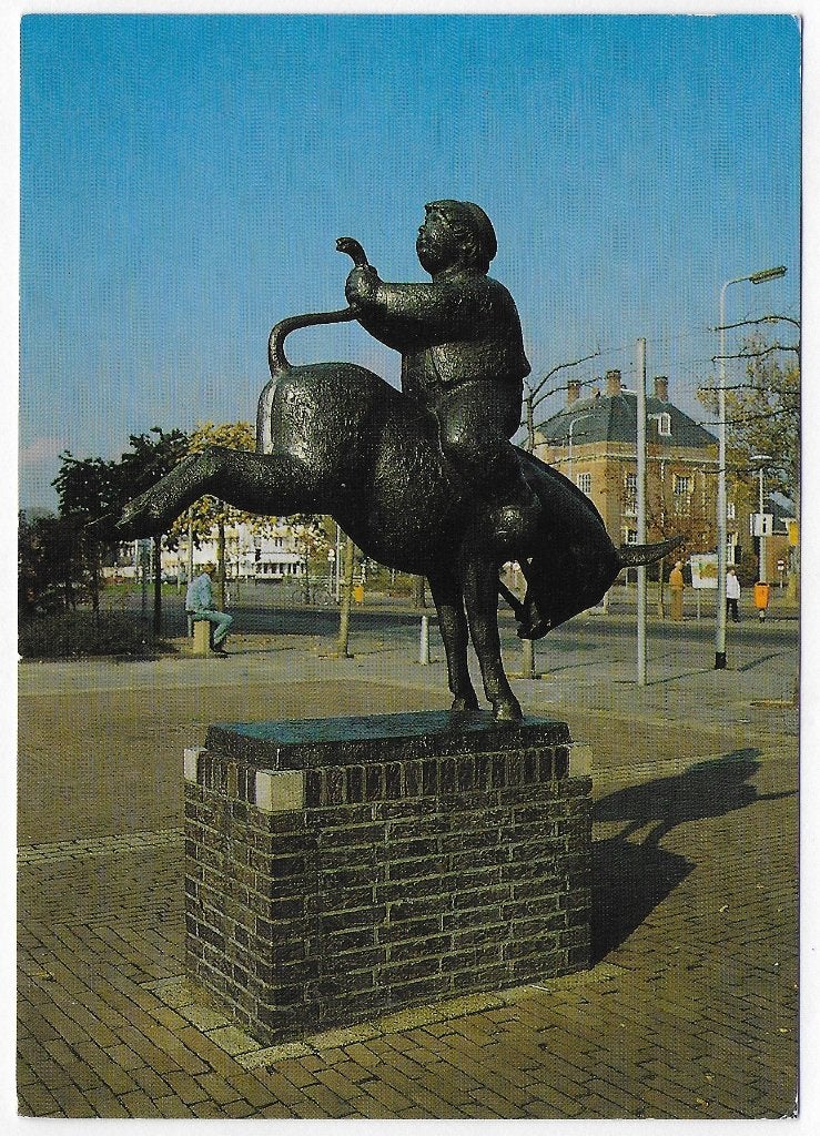 Hoofddorp Dik Trom Beeld Gelopen Ansichtkaart ( B4255, Ophalen of Verzenden, 1960 tot 1980, Gelopen
