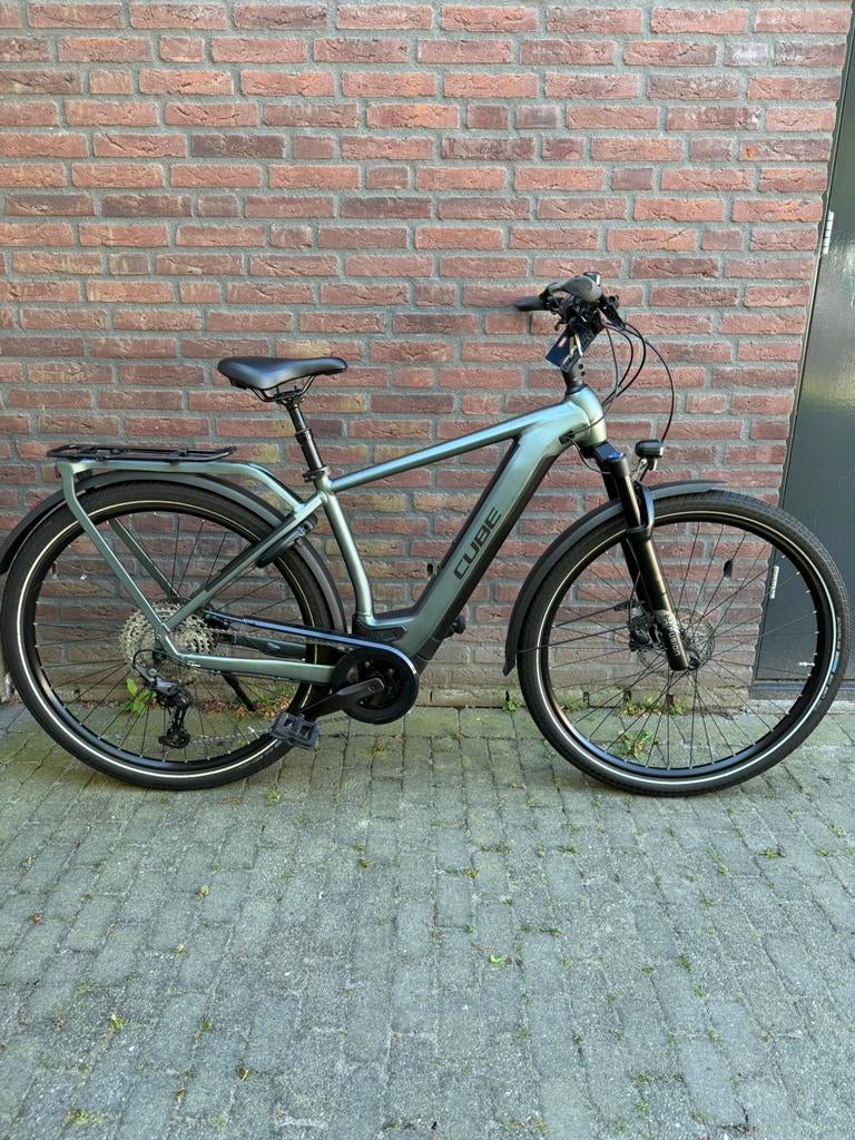 Cube kathmandu hybrid pro 625, 28 inch, Vering, 10 tot 15 versnellingen, 49 tot 53 cm