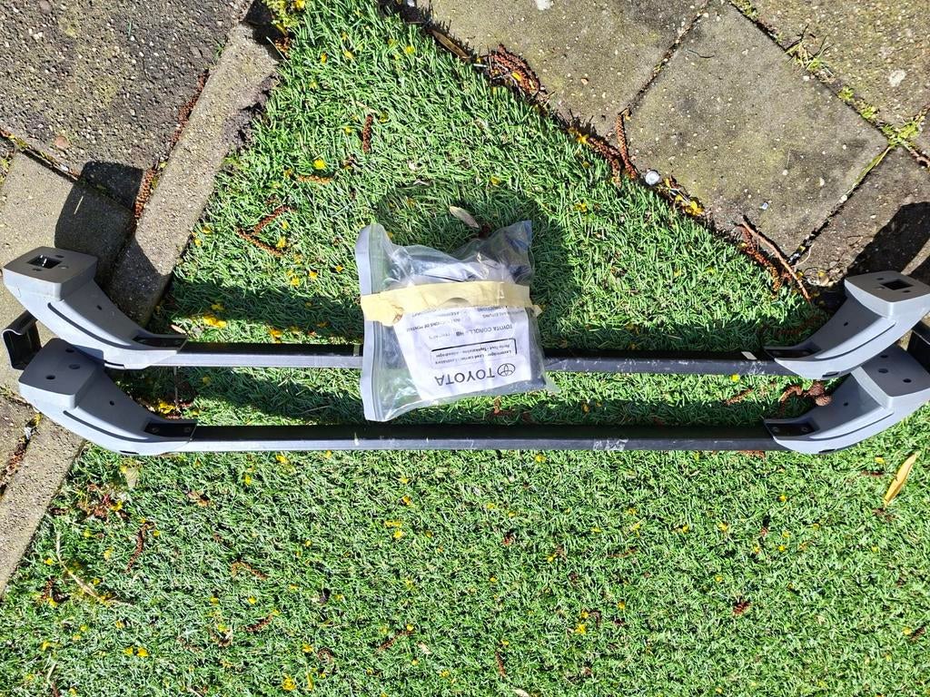 Dakdragers  voor Toyota  Corolla HB (E**AG***)2003, Motoren, Ophalen