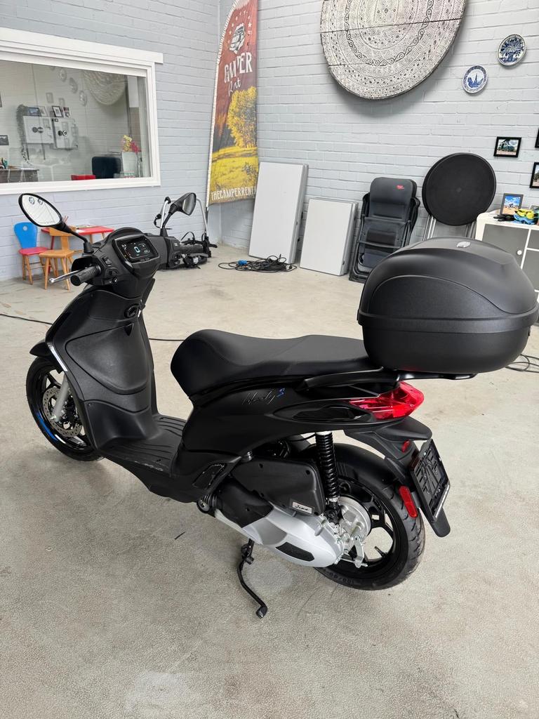 Piaggio motorscooter, Ophalen of Verzenden, Nieuw, Benzine, Overige modellen