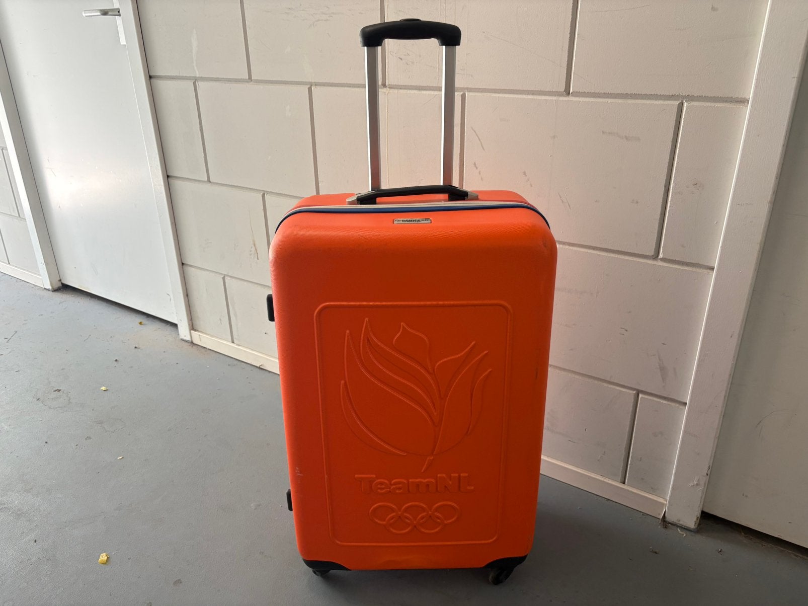 Princess Traveller TeamNL Koffer Groot Model Oranje Spinner, Ophalen, Gebruikt, Hard kunststof