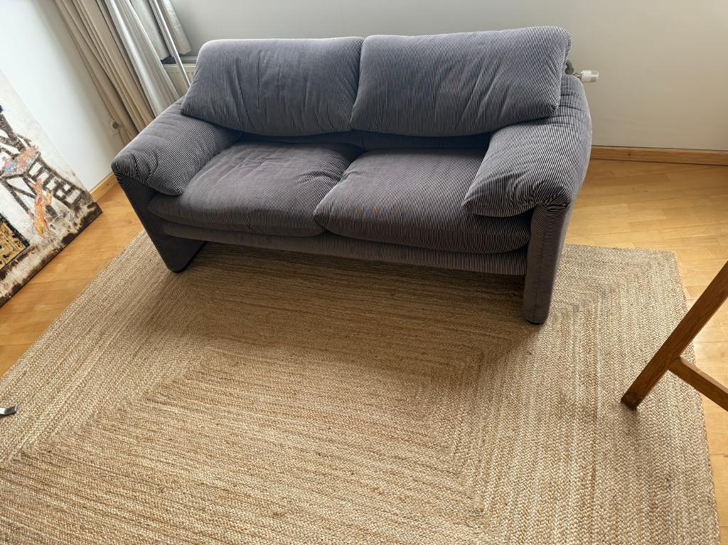 Vico Magistretti design 2zit bank de Cassina Maralunga, Huis en Inrichting, Ophalen, 150 tot 200 cm, Tweepersoons, 75 tot 100 cm