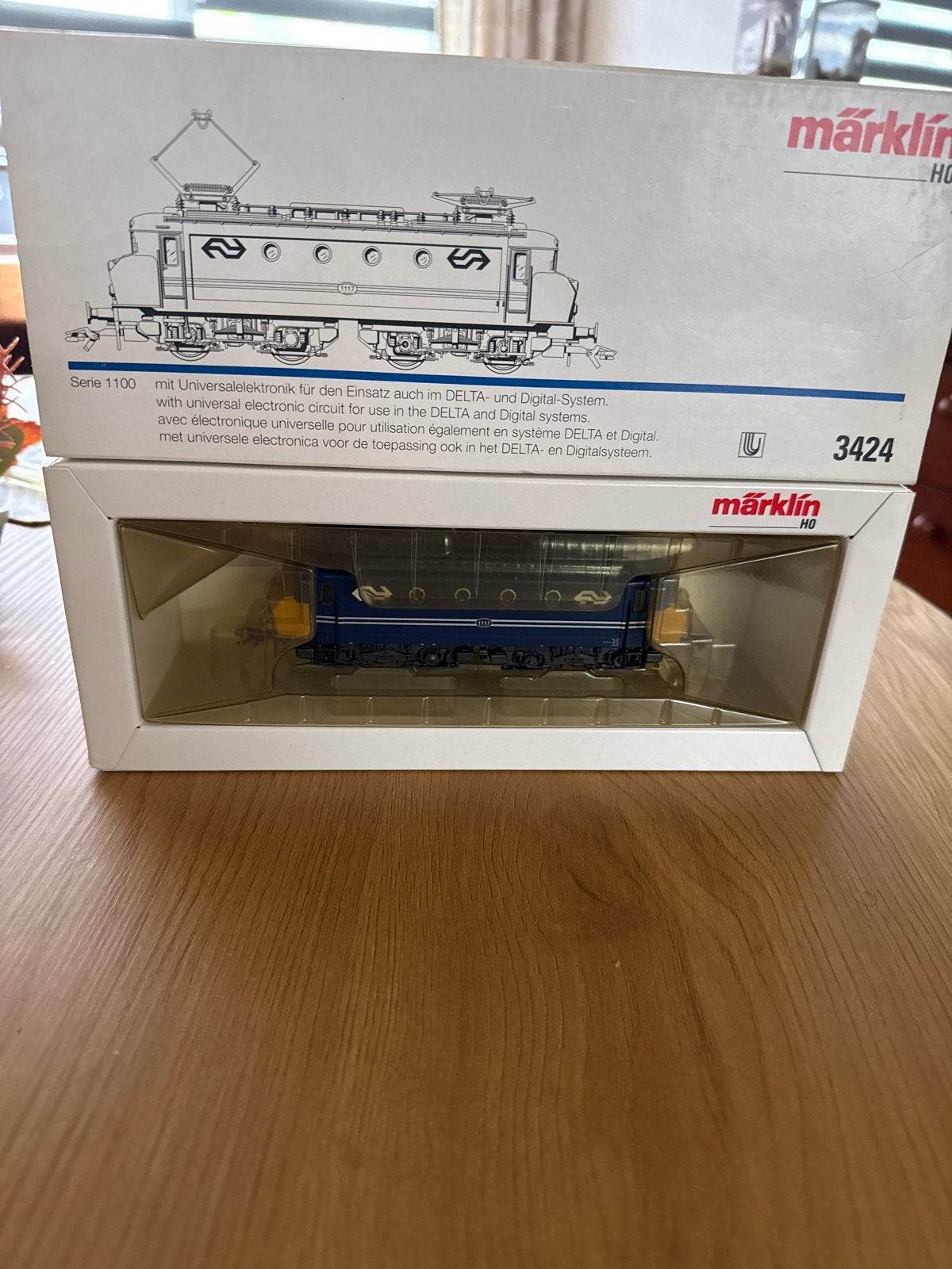 Märklin H0 Locomotief Serie 1100 NS - Digitaal voorbereid, Ophalen, Wisselstroom, Locomotief, Märklin