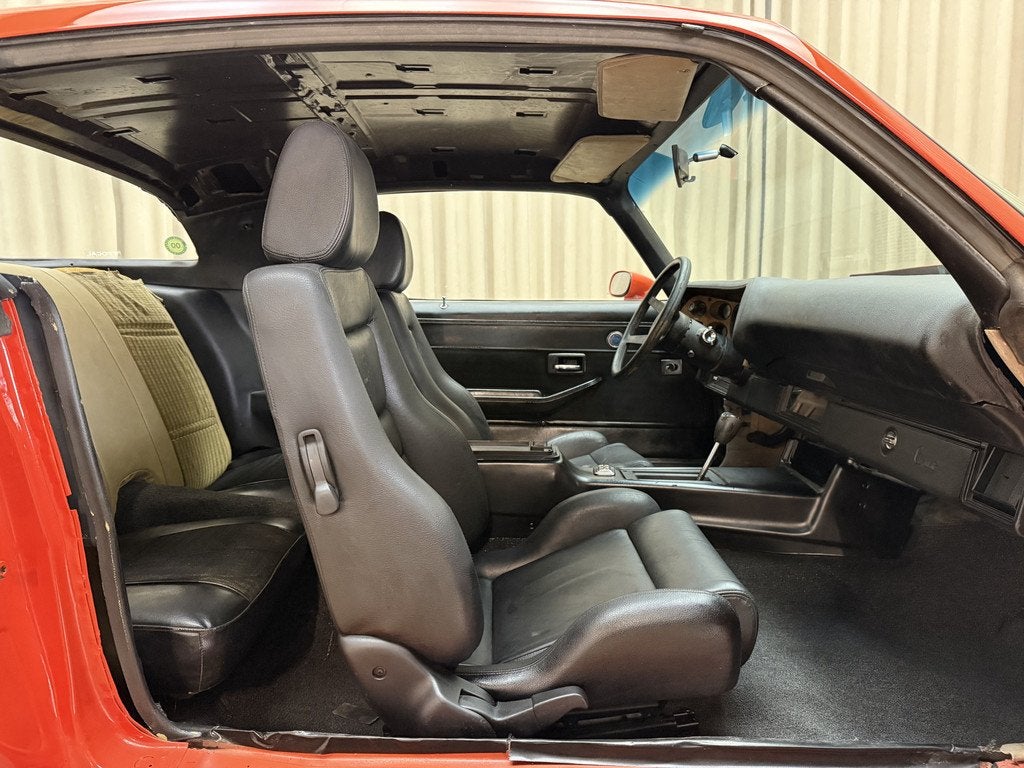 Chevrolet Camaro LT 350CU *Split Bumper* Leder, Camel Hump +, Overige kleuren, Chevrolet, Leder, Bedrijf