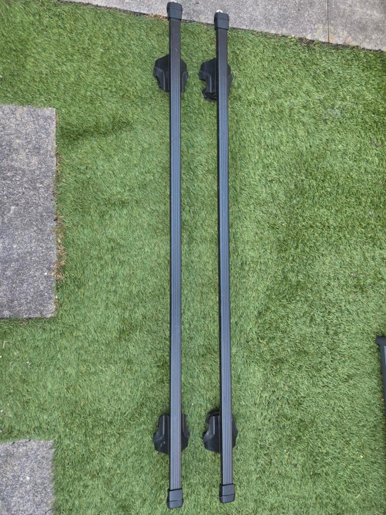 Thule SquareBar Evo, Ophalen of Verzenden, Zo goed als nieuw