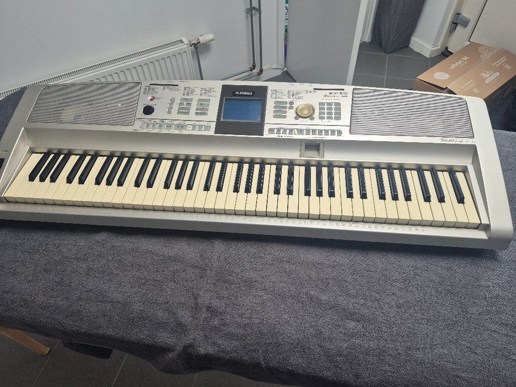yamaha dgx 305, Muziek en Instrumenten, Ophalen, Gebruikt, Yamaha, Aanslaggevoelig