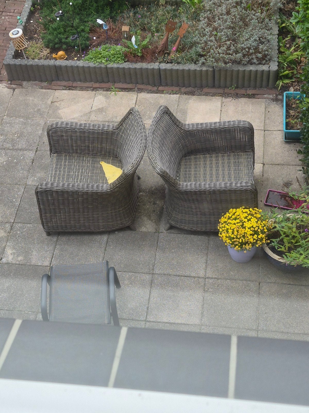Gratis af te halen: 4x Tuinstoelen (Wicker/Aluminium), Ophalen, Gebruikt, Aluminium