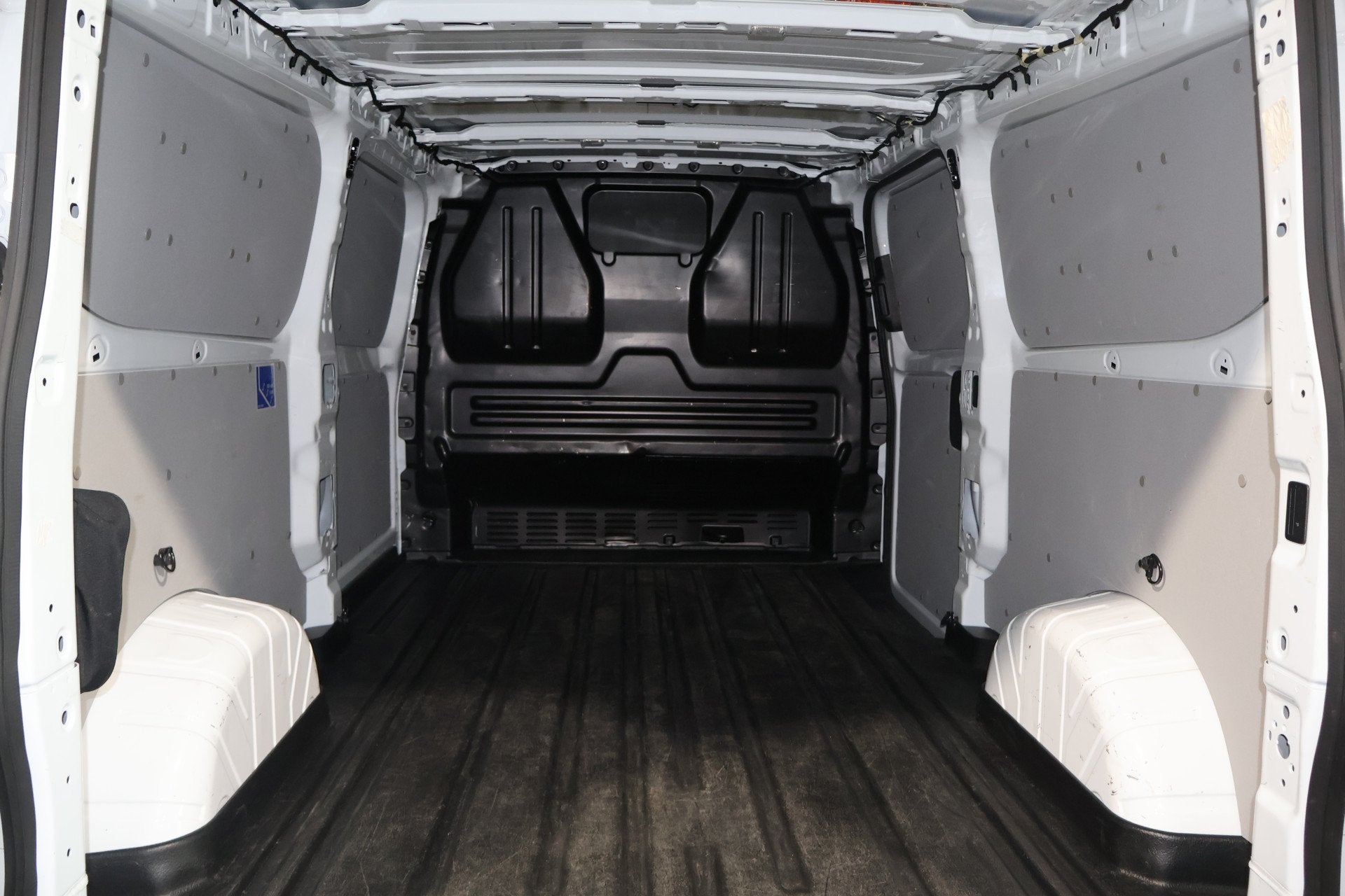 Ford Transit Custom 2.0 TDci 136pk L2 H1 Trend (koelwagen in, Auto's, Voorwielaandrijving, Gebruikt, 1836 kg, 4 cilinders