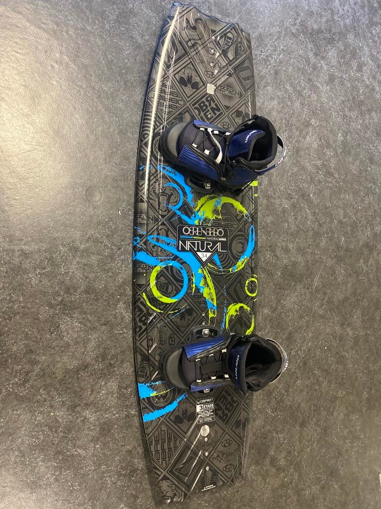 Gaaf O’Brien wakeboard met O’brien schoenen maat 42 / 43, Watersport en Boten, Wakeboarden, Ophalen of Verzenden, Zo goed als nieuw