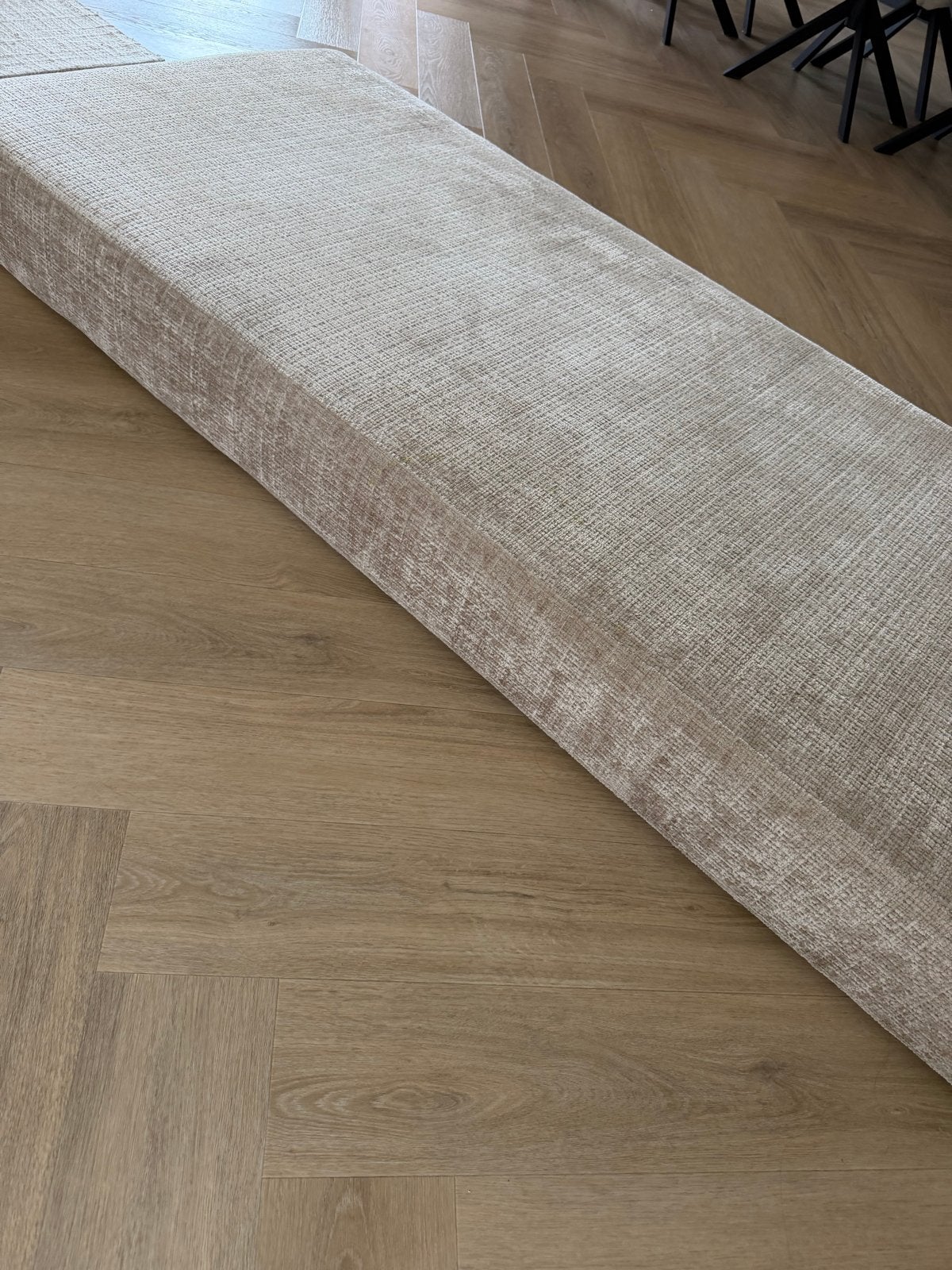 Matras met koudschuim, beige bankkussen/zitkussen met rits, Huis en Inrichting, Stoffering | Tapijten en Kleden, Ophalen, Beige