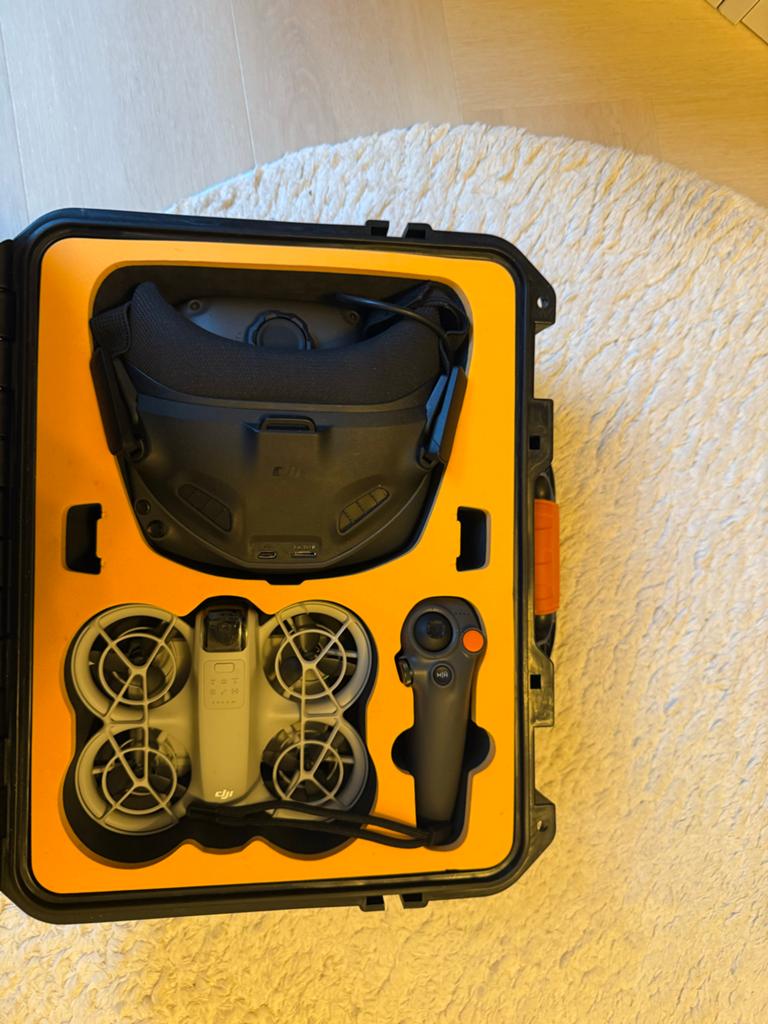 DJI Avata Fly Smart Combo met Goggles en Motion Controller, Audio, Tv en Foto, Drones, Zo goed als nieuw, Cameradrone, Topkwaliteit
