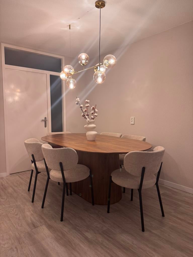 Eettafel (Livingfurn Salvator eettafel), Huis en Inrichting, Ophalen, Overige materialen, 200 cm of meer, 50 tot 100 cm