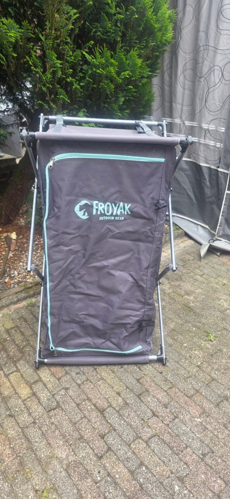 Froyak Outdoor Gear Opvouwbare Campingkast, Ophalen, Zo goed als nieuw