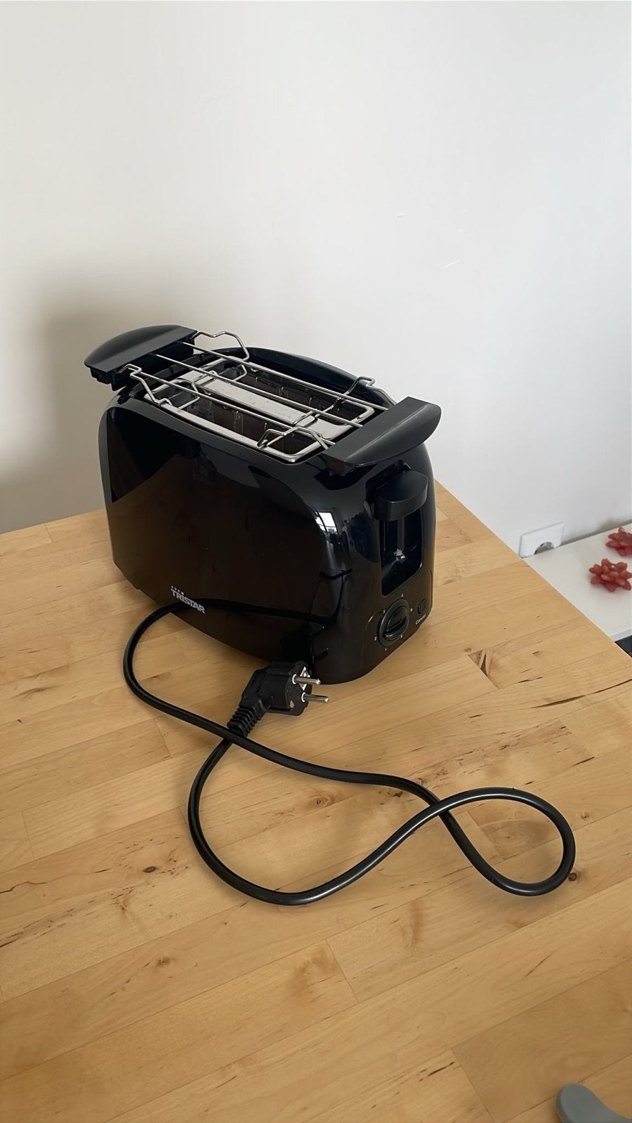 Tristar Broodrooster met rekje - Zwart, Witgoed en Apparatuur, Broodroosters, Ophalen, Gebruikt, Uitneembare kruimellade