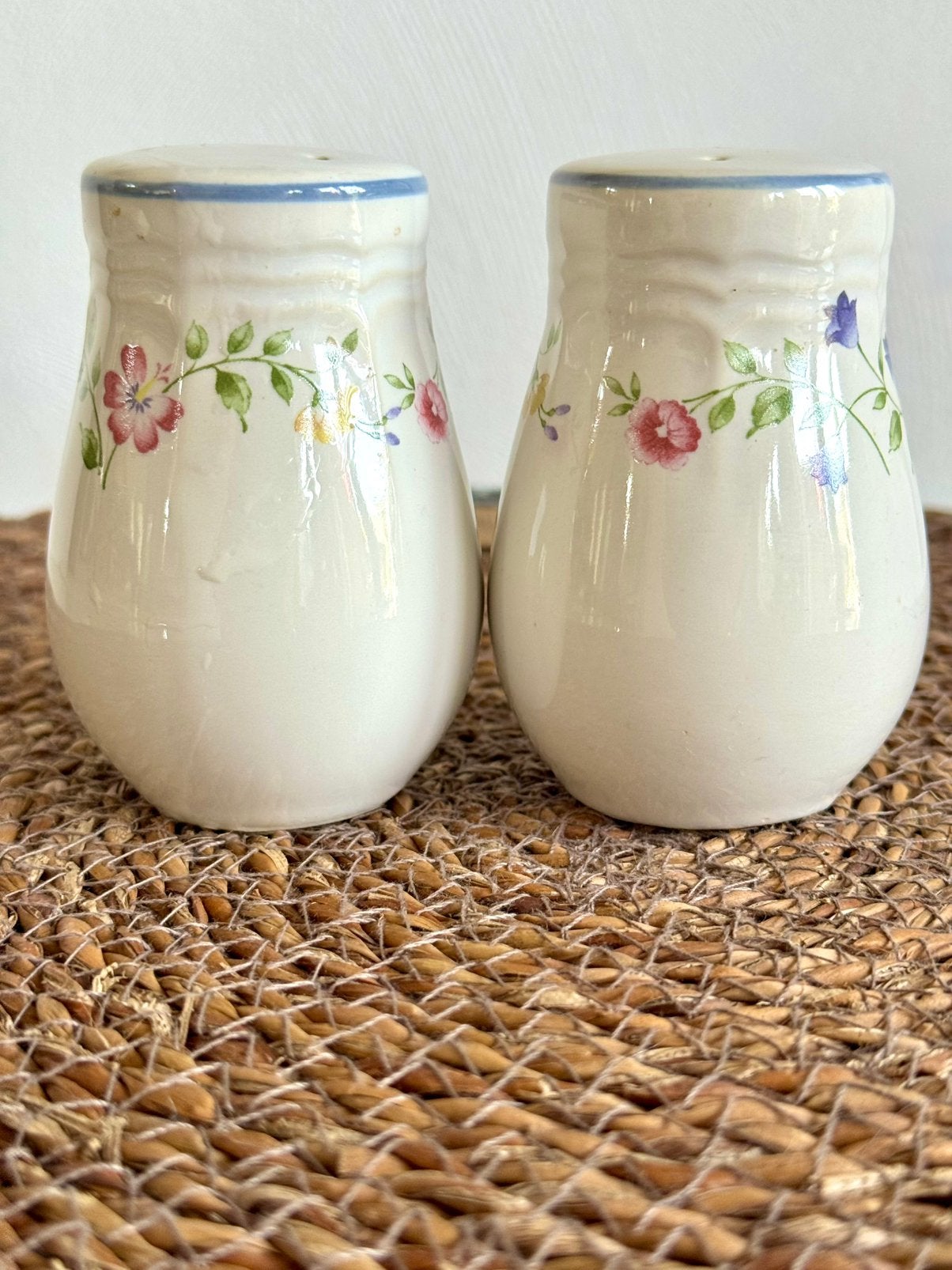 Superleuk vintage/brocante peper & zout stelletje, Ophalen of Verzenden, Zo goed als nieuw, Porselein, Overige stijlen