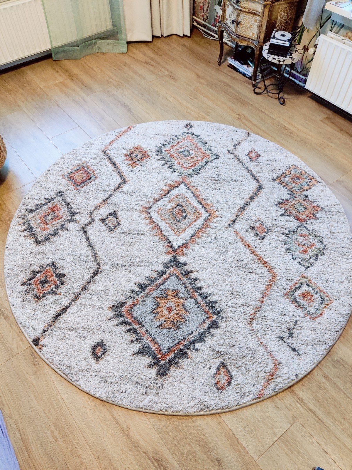 Hoogpolig rond vloerkleed met tribal motieven, Ophalen, Tribal, 150 tot 200 cm, Rond