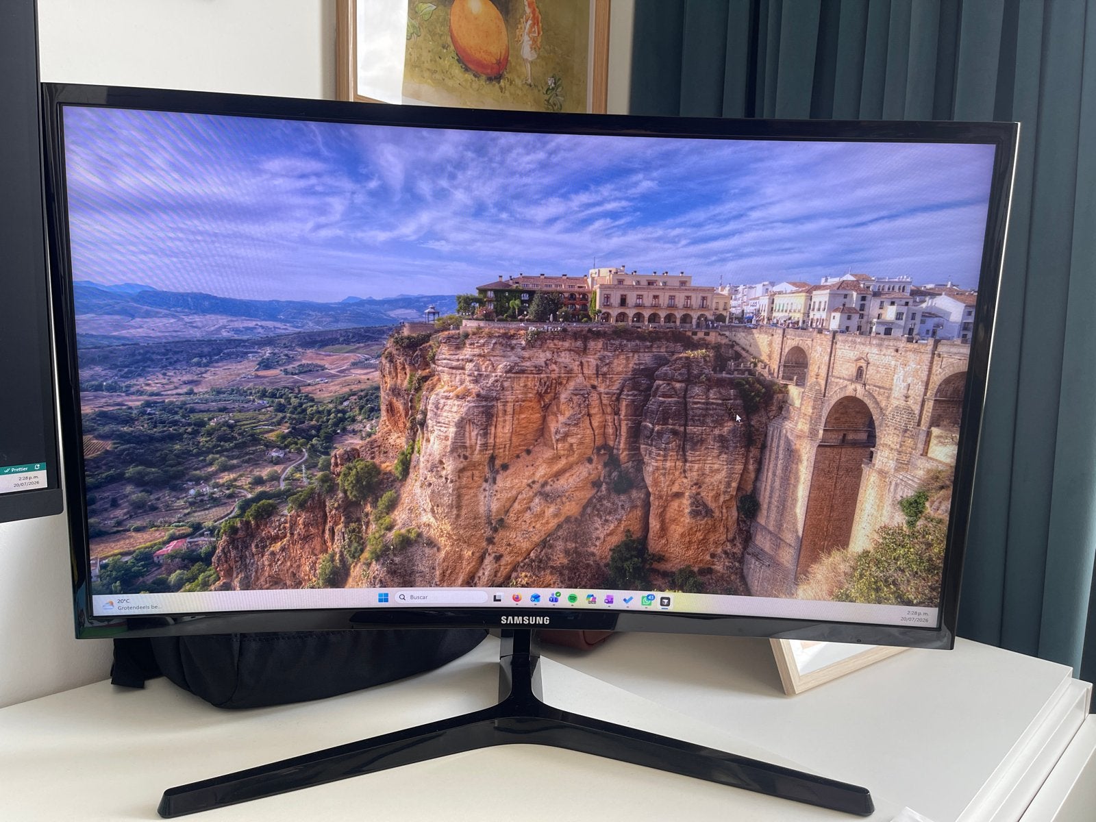 Samsung 27 inches curved monitor, Ophalen, HDMI, Curved, VA