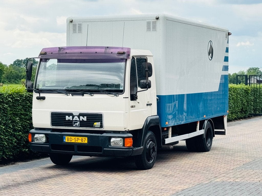 MAN 9 153, Auto's, Vrachtwagens, Bedrijf, Te koop, MAN, Diesel, Euro 2, Handgeschakeld, Origineel Nederlands, Wit, Grijs, Stof