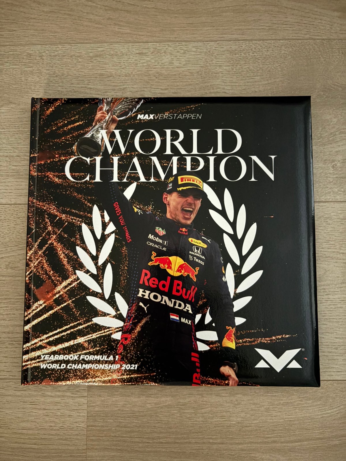 Jaarboek Max Verstappen Wereldkampioenschap 2021, Ophalen of Verzenden, Zo goed als nieuw, Formule 1