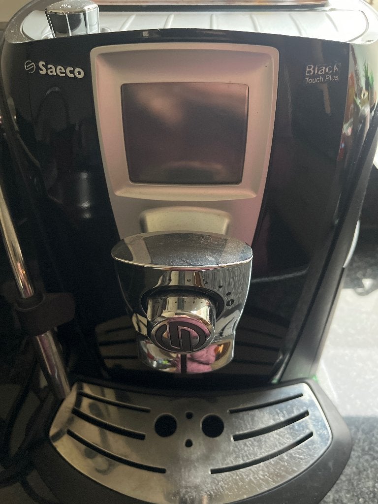 Saeco Black Touch Plus koffieapparaat – werkt goed, Witgoed en Apparatuur, Gebruikt, Koffiemachine, Koffiebonen, Ophalen