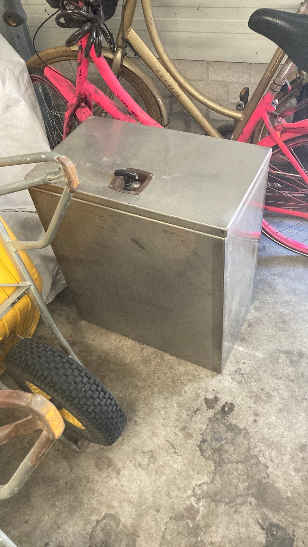 Rvs kist, Ophalen of Verzenden, Zo goed als nieuw, Overige metalen