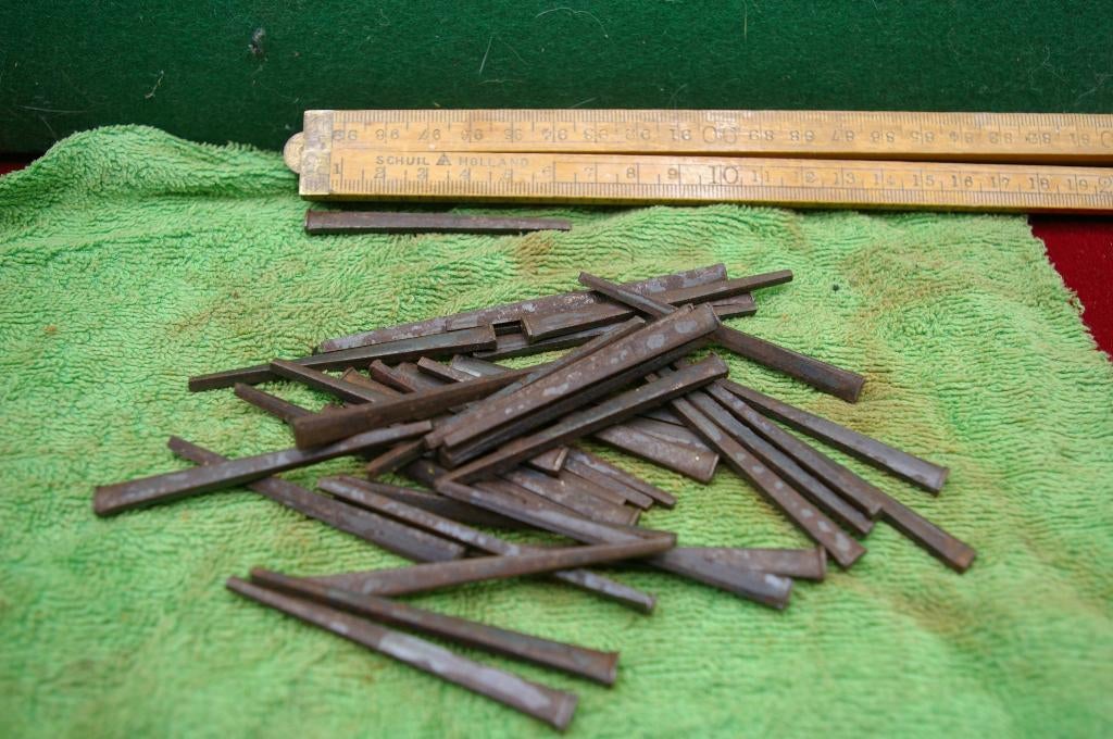 Partijtje antieke ijzeren nagels spijkers smeednagels, Ophalen of Verzenden
