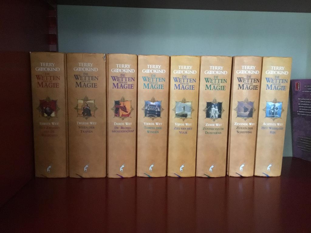 Boekenserie Wetten van de Magie, Ophalen, Zo goed als nieuw, Terry Goodkind