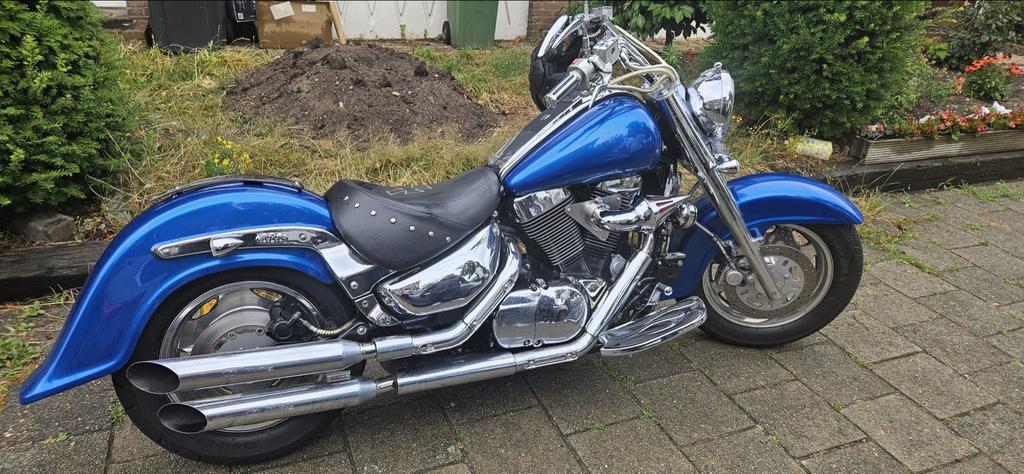 Suzuki Intruder 1500, 2 cilinders, Chopper, Gebruikt, Particulier