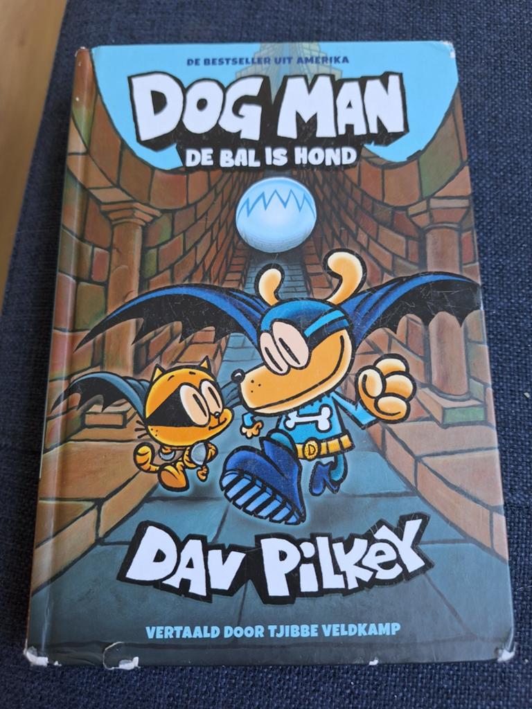 Dog Man: De Bal is Hond - Dav Pilkey (Gelezen), Ophalen, Gelezen, Dav Pilkey, Fictie algemeen
