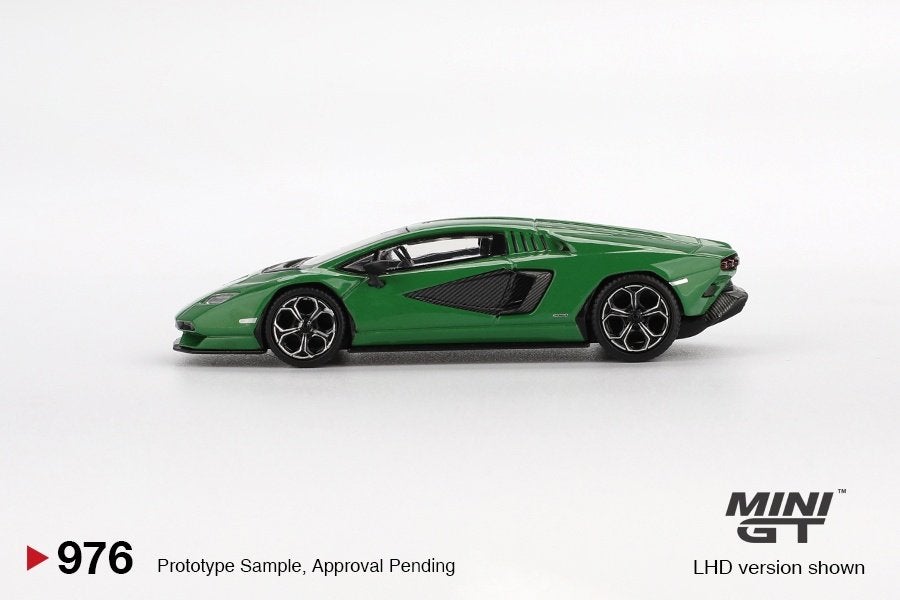 Mini GT 1:64 Lamborghini Countach LPI 800-4 Verde Medio lhd, -, Nieuw, Ophalen of Verzenden, -