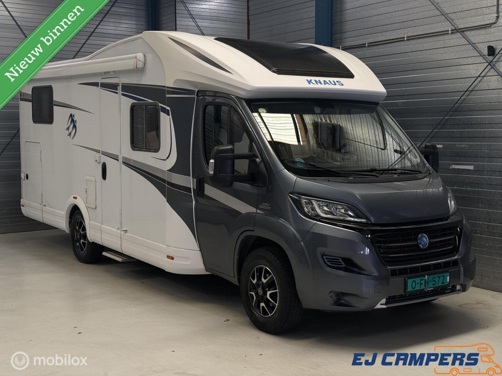 Knaus 700 MEG enkele bedden + hefbed!, Ringverwarming, Hordeur, Airbags, 7 tot 8 meter