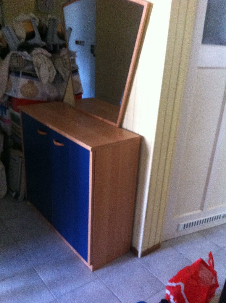 Dressoir, nachtkast met een spiegel en planken., Ophalen, 50 tot 100 cm, Dressoir, nachtkast met een spiegel en planken., 25 tot 50 cm