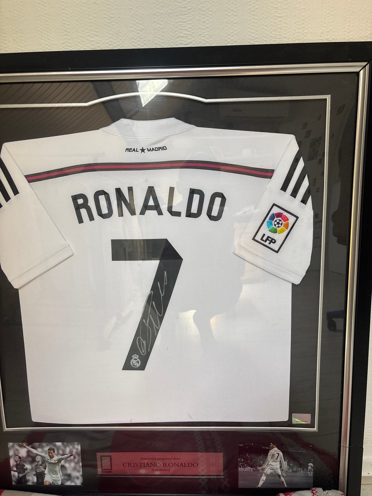 Gesigneerd Cristiano Ronaldo Real Madrid Shirt Ingelijst, Maat L, Ophalen, Zo goed als nieuw, Shirt