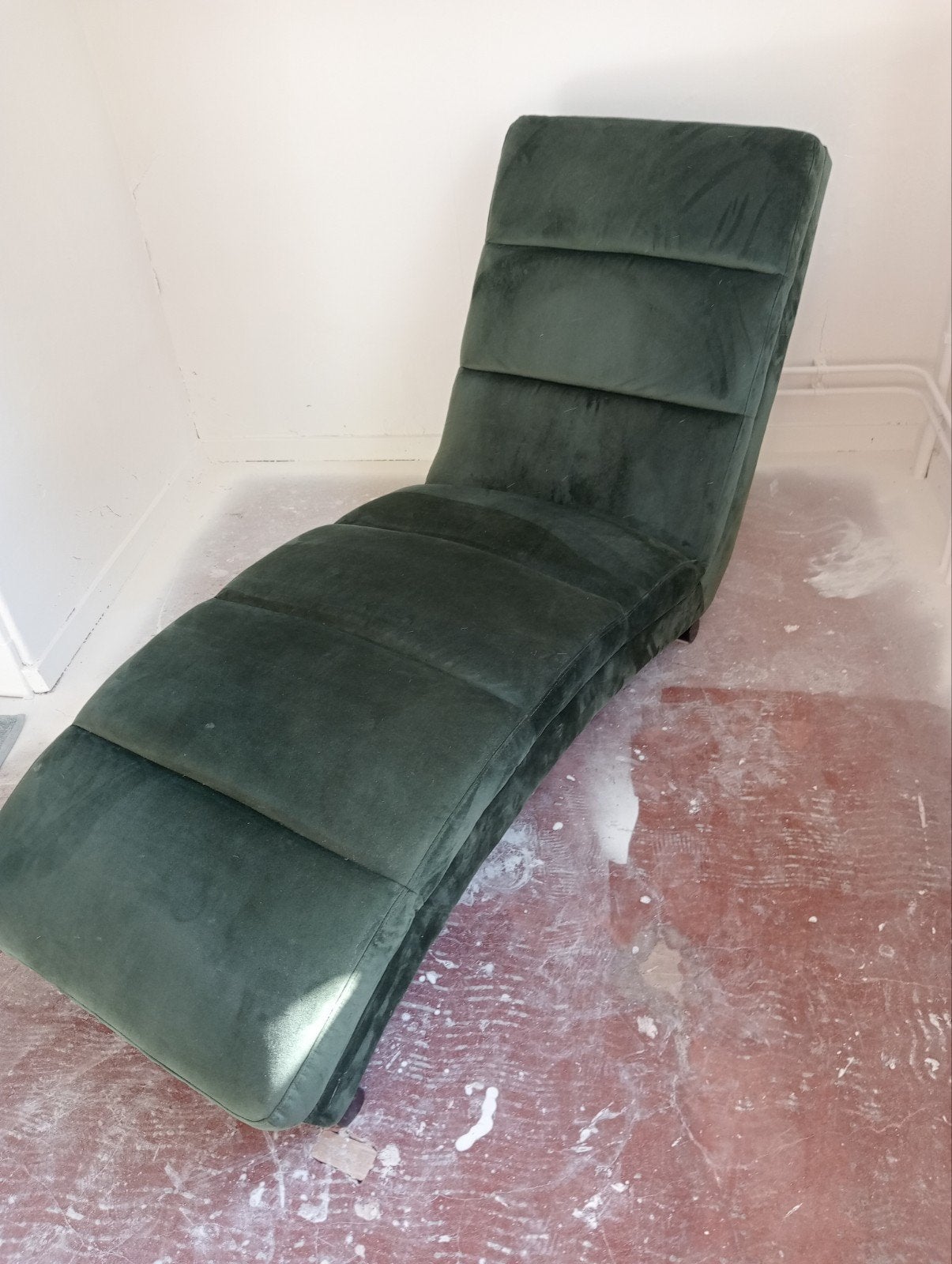 Groene fluwelen chaise longue - zo goed als nieuw, Eenpersoons, Modern, Elegant, Ophalen of Verzenden, Zo goed als nieuw