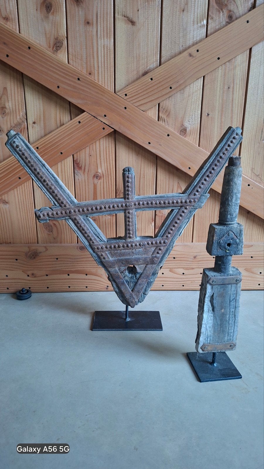 Unieke Afrikaanse houten sculpturen op sokkel, Ophalen of Verzenden, Wanddecoratie, 20 - 50 cm, Bruin