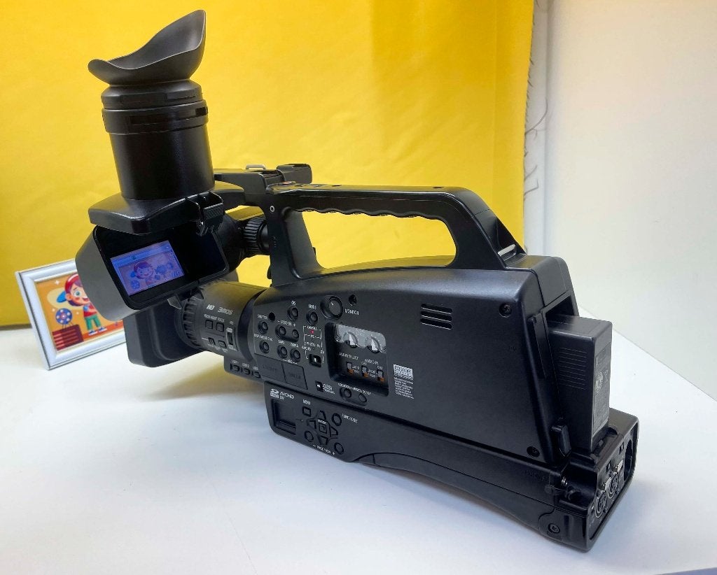 Panasonic AG-HMC81EG veelzijdige Semi-Pro Full HD camcorder, Audio, Tv en Foto, Videocamera's Digitaal, Full HD, N, Panasonic