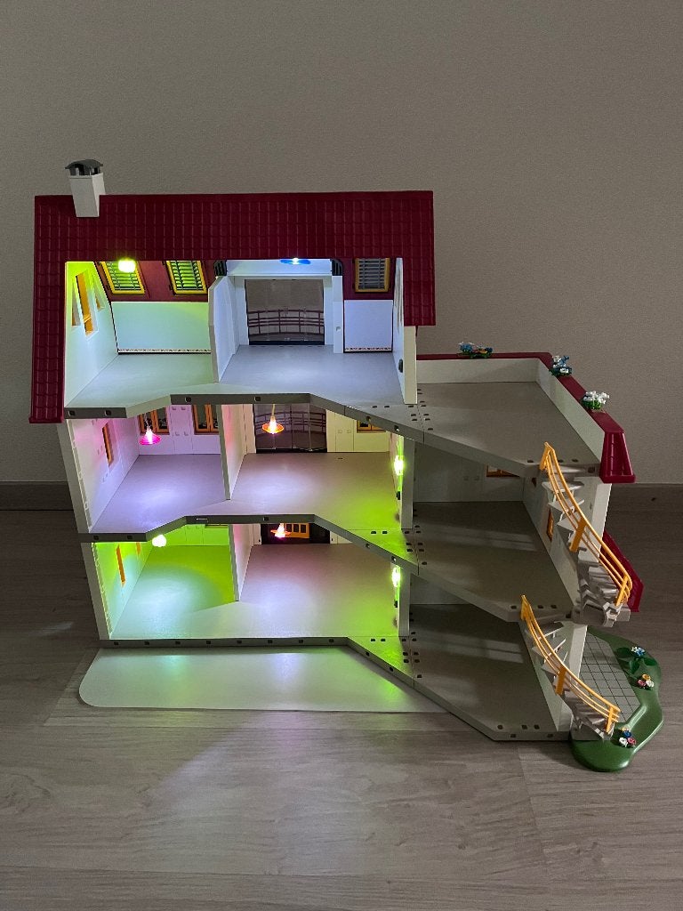 Groot Playmobil huis/villa 4279 met uitbreiding én 13 sets!, Complete set, Overige typen, Ophalen of Verzenden, Zo goed als nieuw