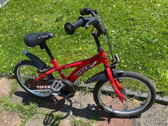 jongensfiets 18 Inch 28 cm Knijprem Rood, Ophalen, Zo goed als nieuw, 18 inch, Handrem