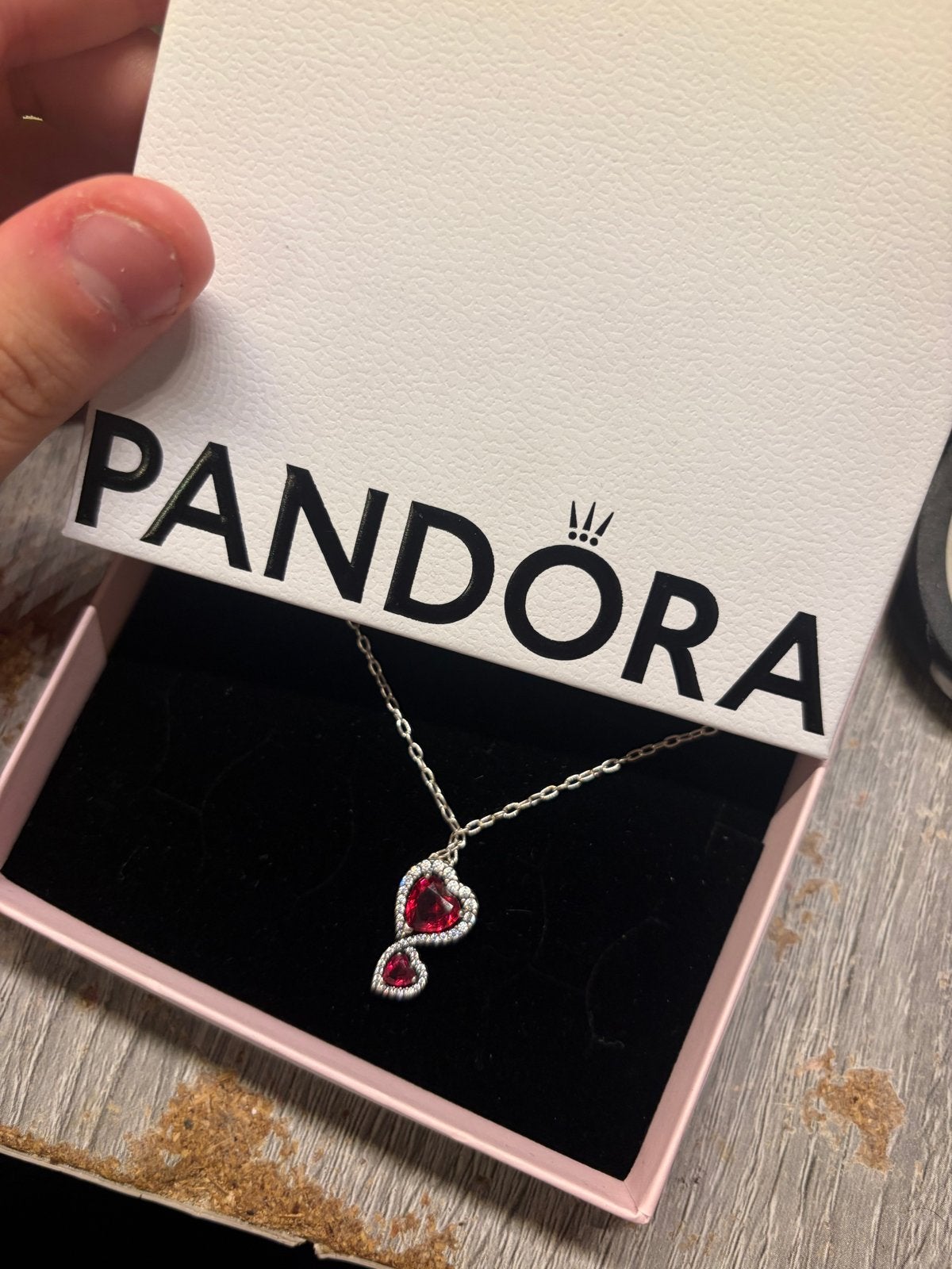 Pandora ketting met rode hartjes en zirkonia, Sieraden, Tassen en Uiterlijk, Kettingen, Ophalen of Verzenden, Zo goed als nieuw