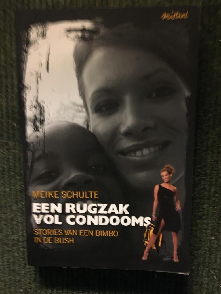 Een rugzak vol condooms; door Meike Schulte #Oeganda, Boeken, Ophalen of Verzenden, Zo goed als nieuw, Meike Schulte, Afrika