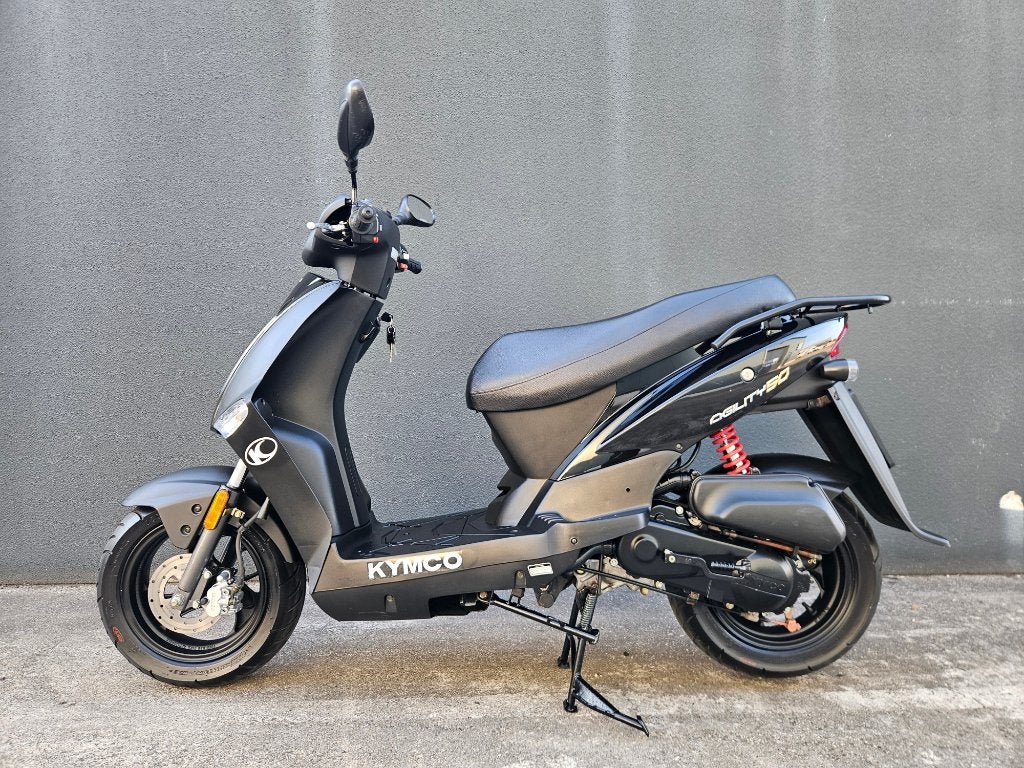 Kymco Agility 50 4Takt bromscooter (45KM) 5472KM Nieuwstaat!, Ophalen, Maximaal 45 km/u, 49 cc, Zo goed als nieuw