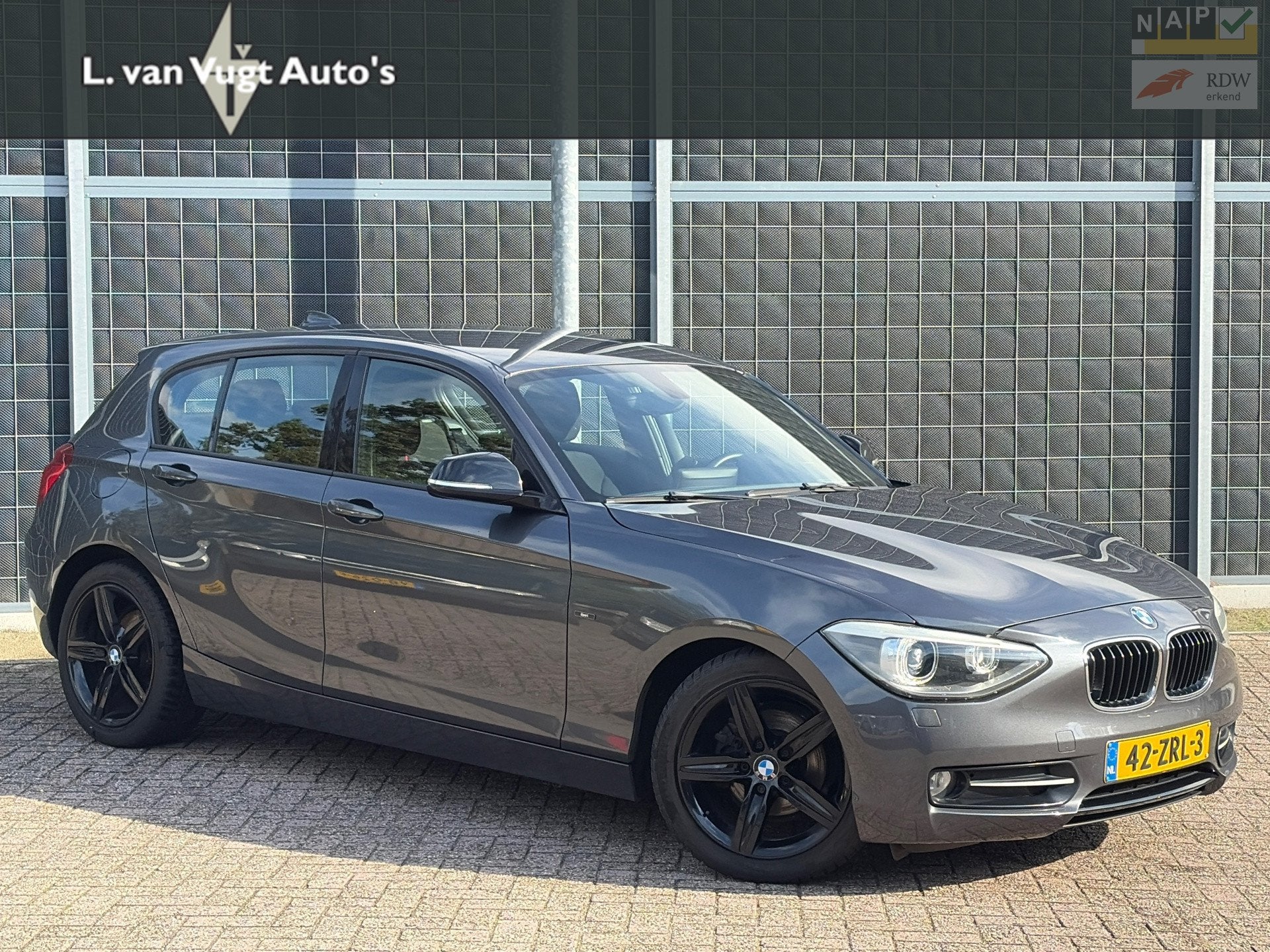 BMW 1-serie 116i Sport Business | incl 12 mnd Garantie, 1-Serie, Euro 5, Gebruikt, 4 cilinders
