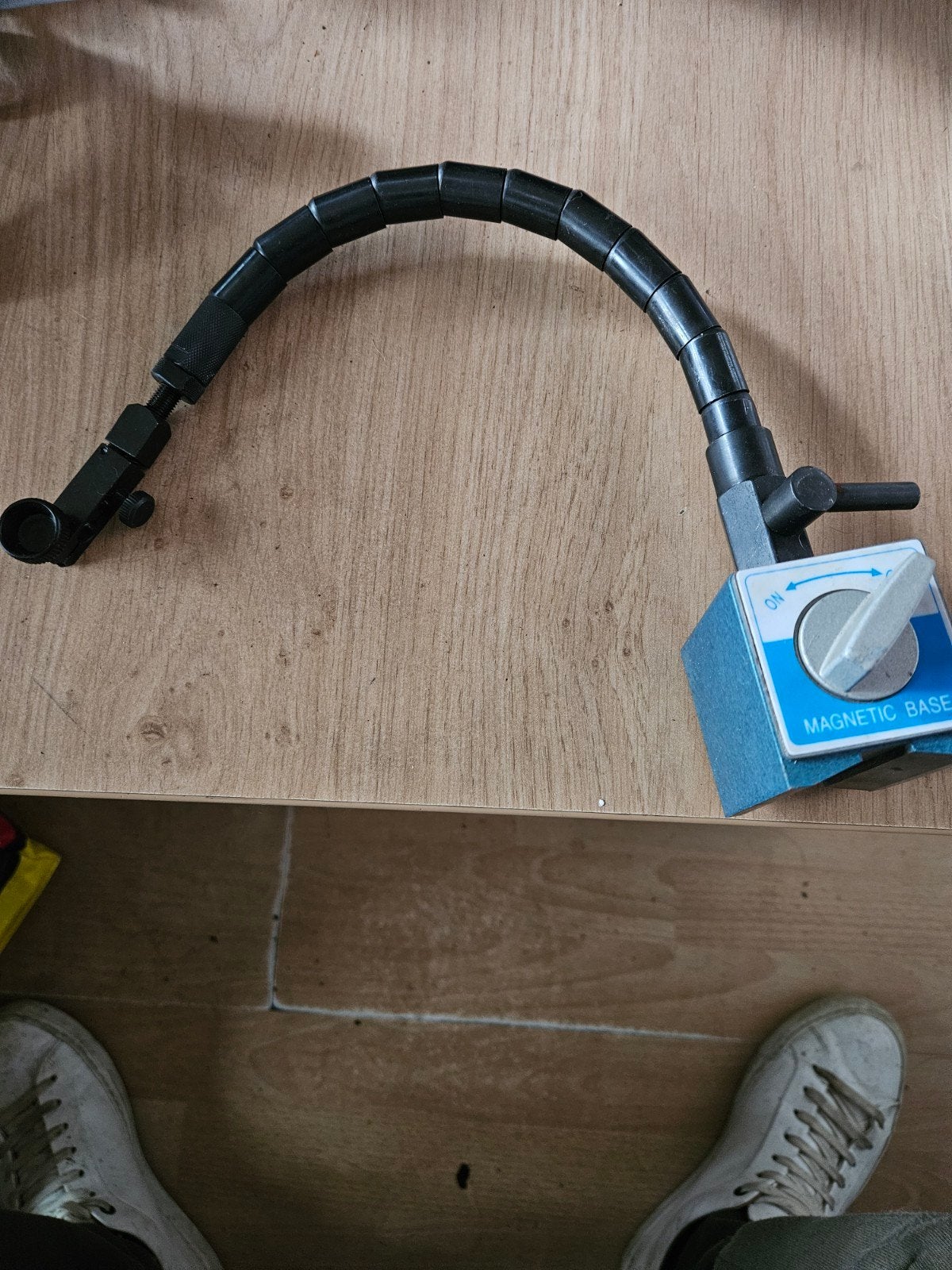 Magnetische basis met flexibele arm, Ophalen of Verzenden, Gebruikt, Overige typen, Overige merken