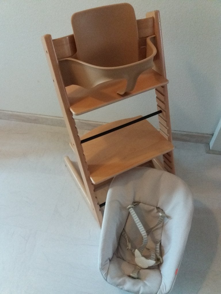 Stokke Tripp Trapp stoel, met newbornset + babyset, Kinderen en Baby's, Kinderstoelen, Ophalen, Gebruikt, Meegroeistoel, Stoelverkleiner