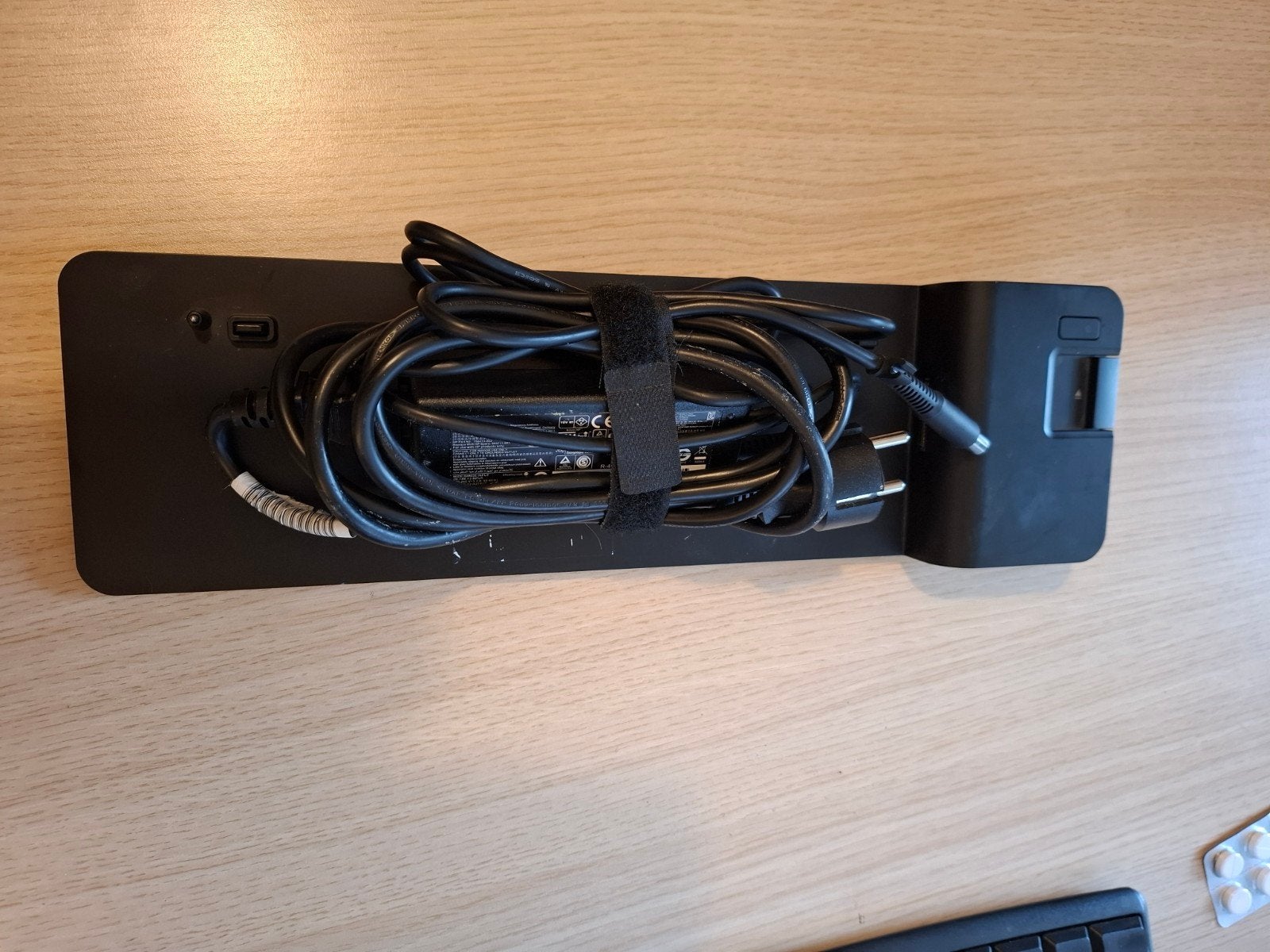 HP 2013 Ultraslim docking station, Computers en Software, Dockingstations, Hp, Ophalen of Verzenden, Docking station, Gebruikt