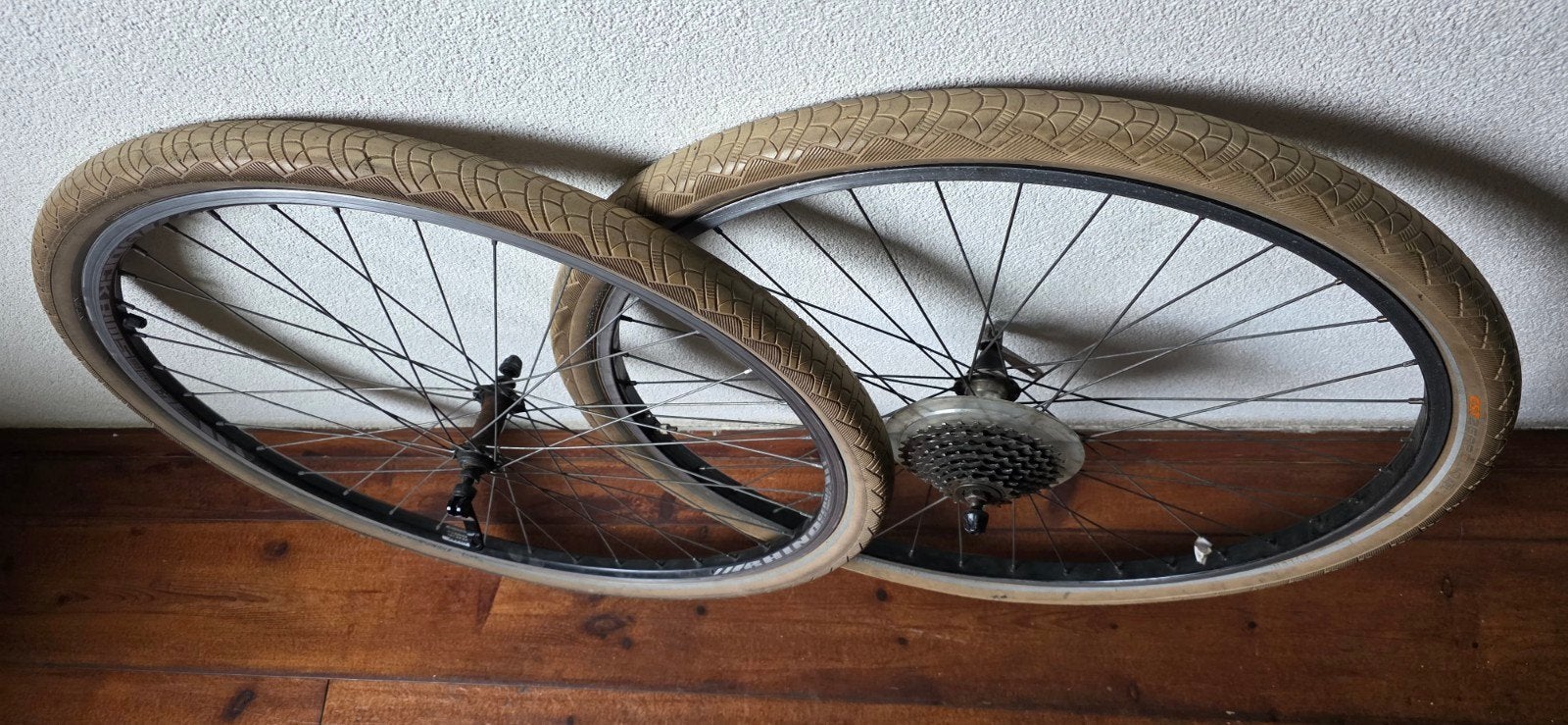 Wielen set 28in z.g.a.n 47/622, Fietsen en Brommers, Zo goed als nieuw, Aluminium, Gravelbike, Ophalen