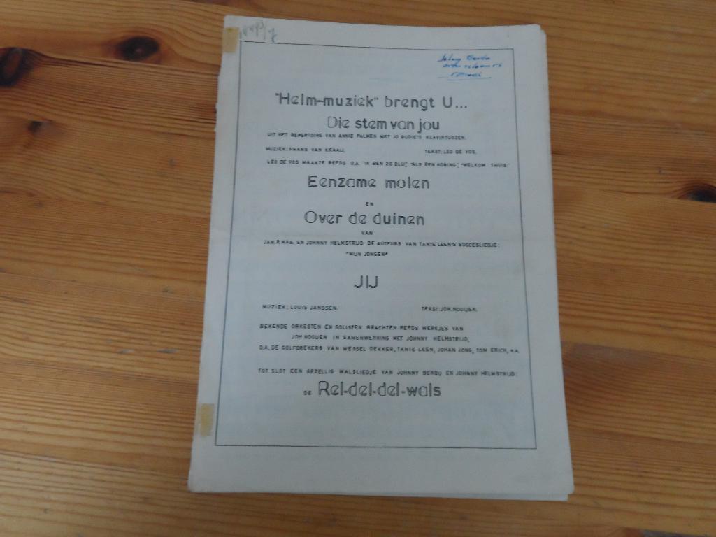 Helm muziek brengt u …., Gebruikt, Gitaar, Ophalen of Verzenden, Artiest of Componist